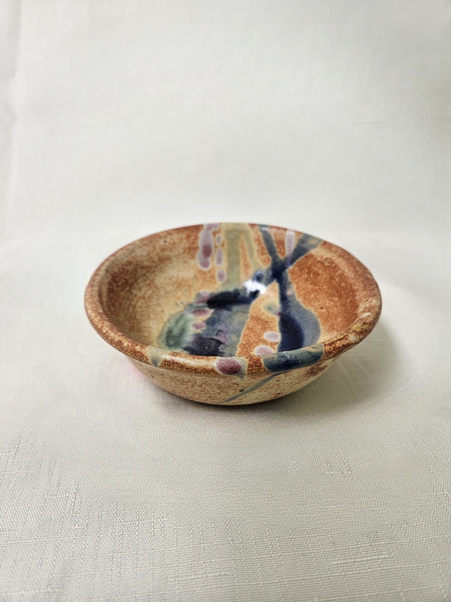 B15 - Mini Beige and Color Drip Bowl