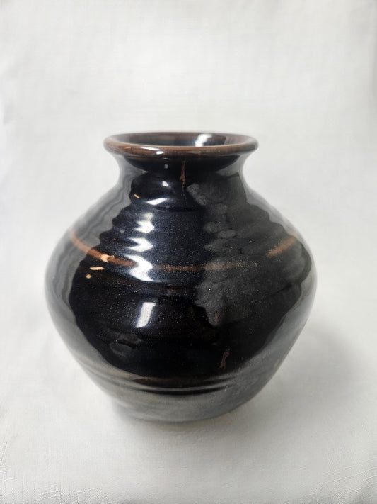V33 - Black and Brown Vase